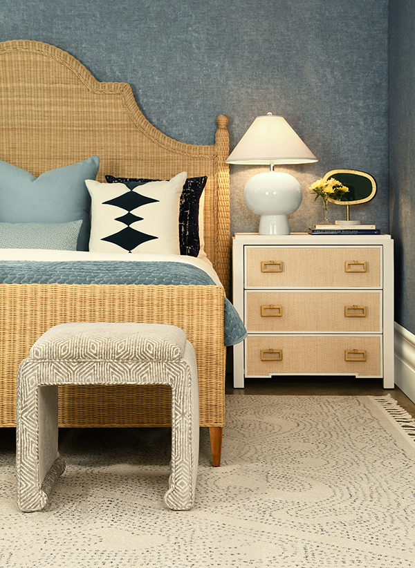 EDITH STOOL EDITH STOOL