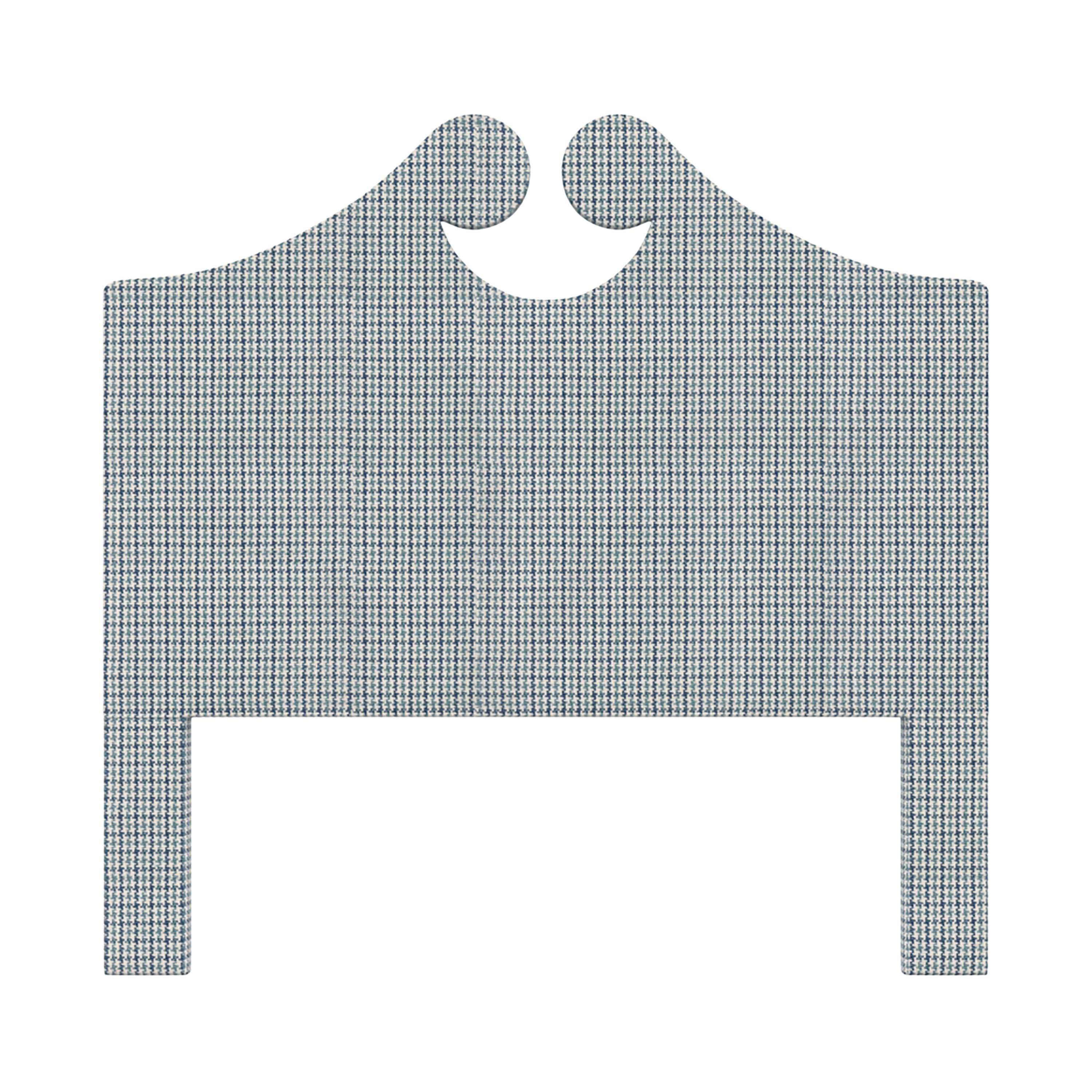 Upholstery:PIERRE BL