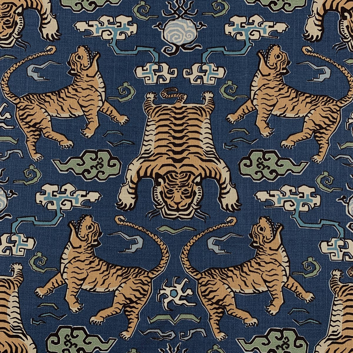UPHOLSTERY:HUDSON BL