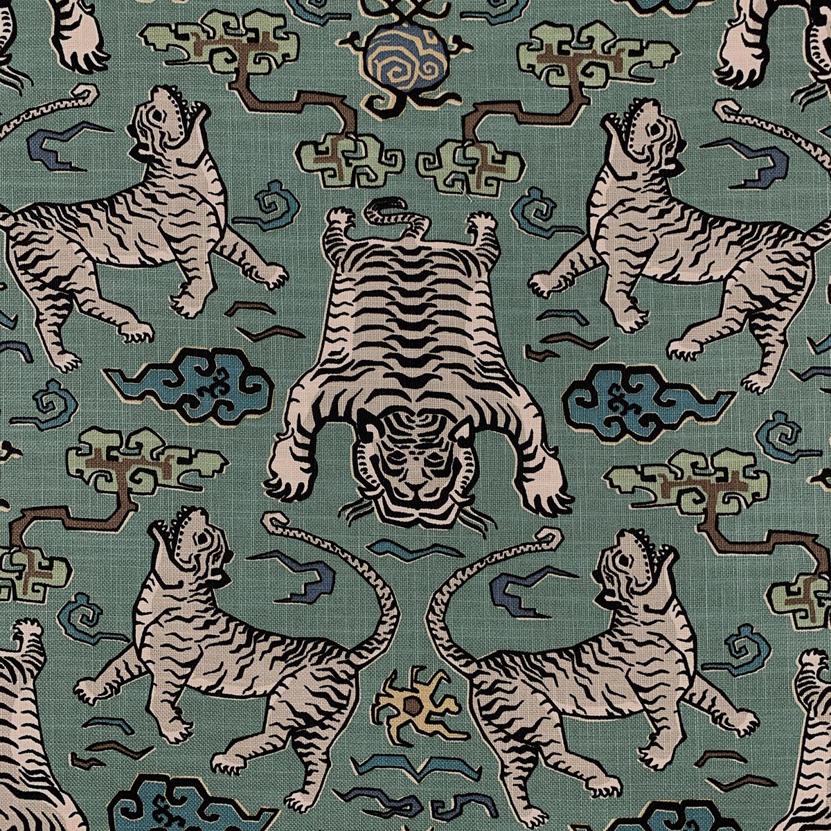 UPHOLSTERY:HUDSON TL