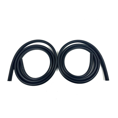 05-15 Tacoma Door Seal on Body Kit, Front
