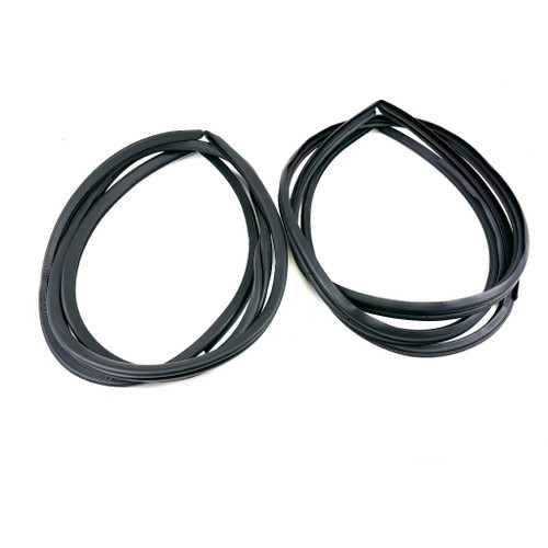 07-21 Tundra Door Seal on Body Kit, Front