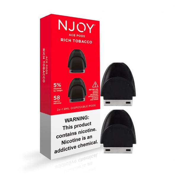 Close-up photo of the NJOY ACE POD being attached to the ACE device, emphasizing the ease of the magnetic connection. The pod’s deep amber color, indicative of the rich tobacco flavor, contrasts beautifully with the sleek black finish of the device, showcasing the simplicity and effectiveness of the system.