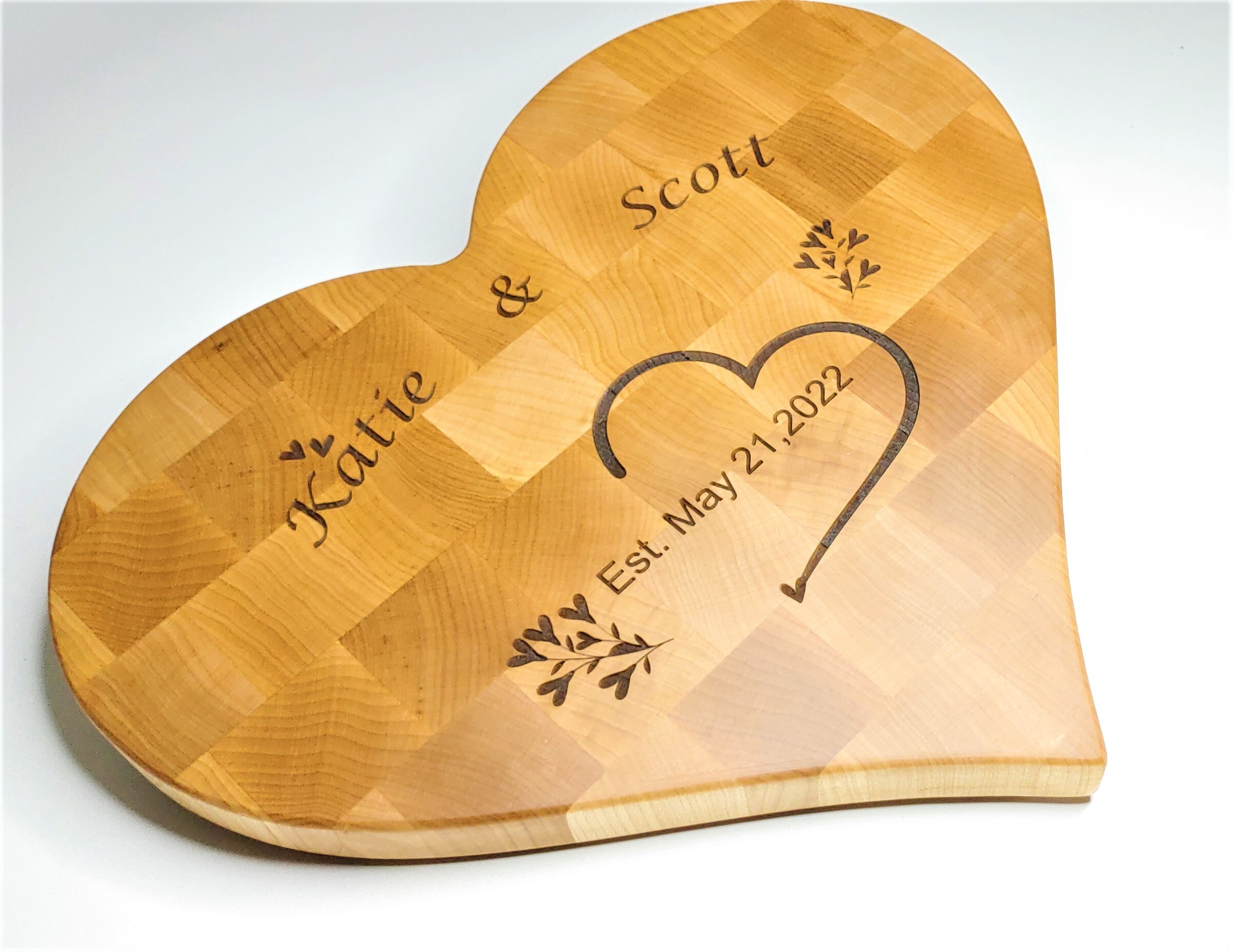 a20220519-wedding-heart-shape-board-2-.jpg