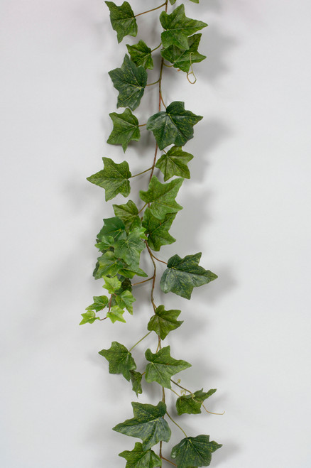72in English Ivy Garland x92 Leaves