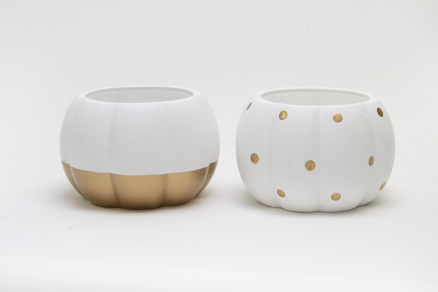 6.5in Wide Pumpkin Ceramic Pot - Ivory & Gold
