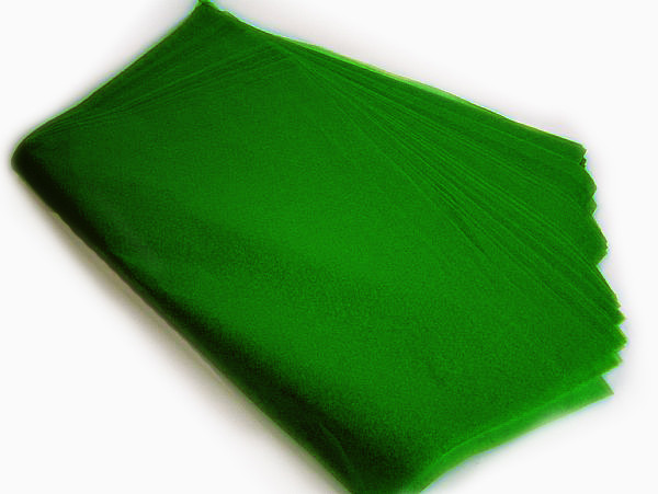 24x36in Waxed Tissue Paper - Green