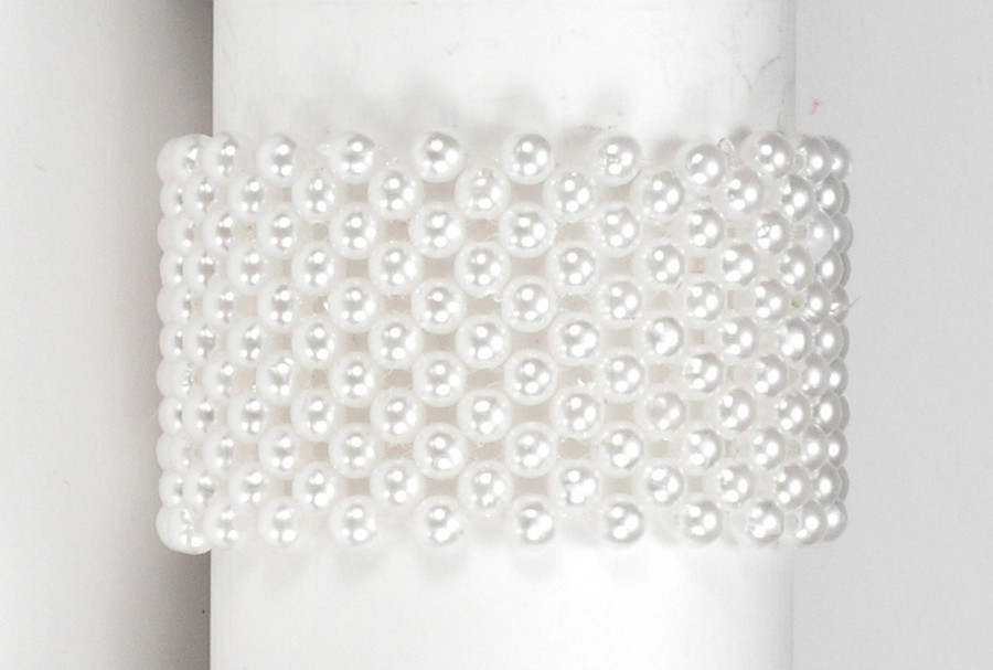 Classic Pearl Wristlet - Sugar