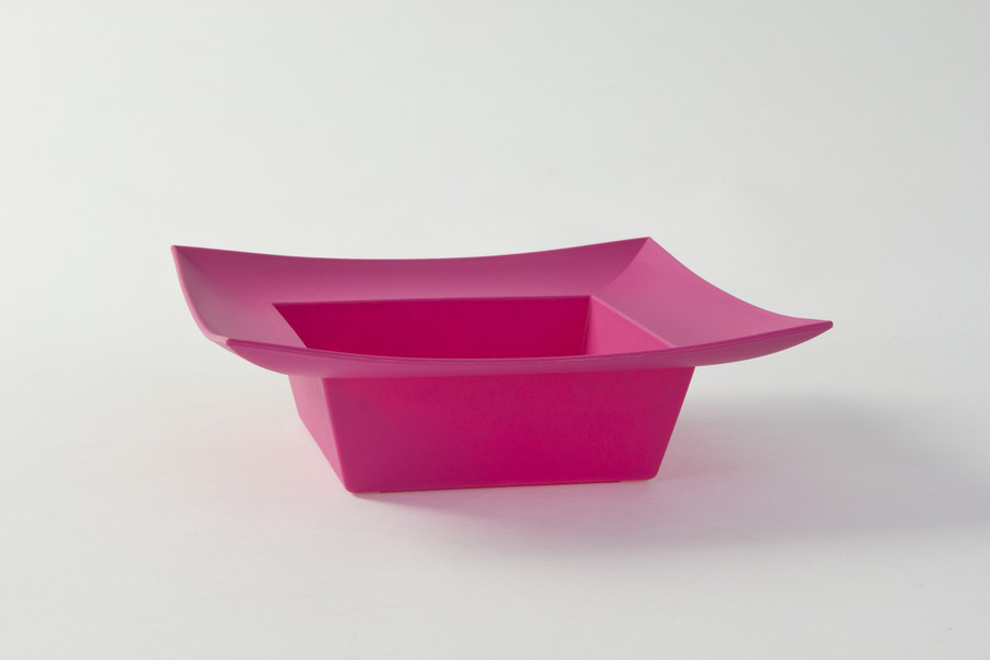 9x9in Square Plastic Bowl - Strong Pink