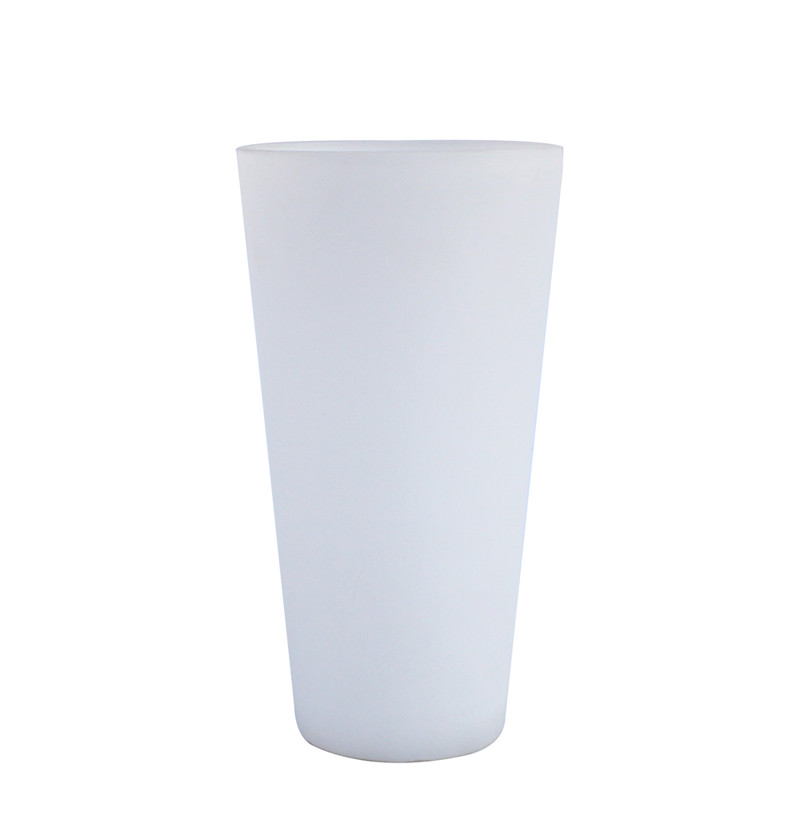 11in Tall Giselle Glass Vase - White