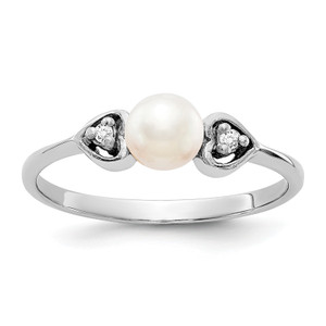 14KT White Gold 4.5mm FW Cultured Pearl AA Diamond ring