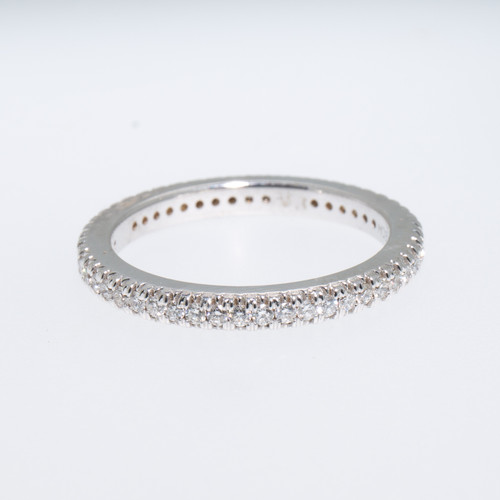 14k White Gold French Pave Round Cut Diamond Eternity Band 0.60 CTW