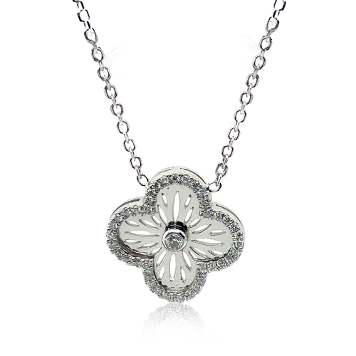 14K White Gold Flower Diamond Necklace 0.55 CTW