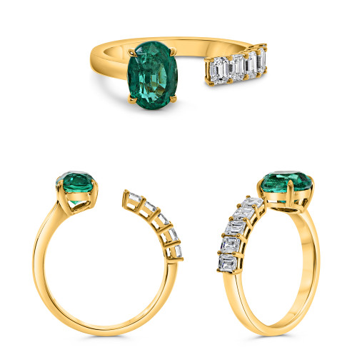 Oval Emerald Ring in 14KT Gold MR1083