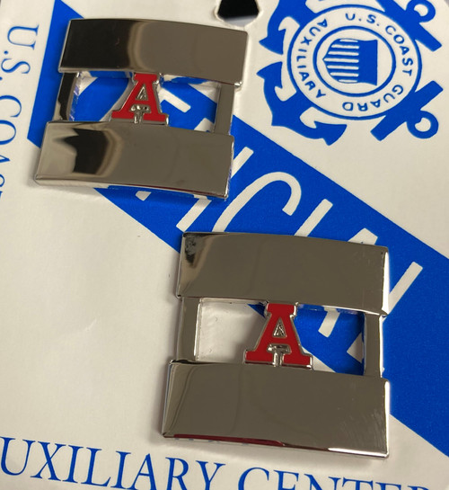 Office Insignia - Appointed    PAIR/MEDAL