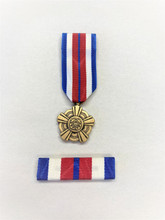 Awards: Auxiliary Recruiting Service Performance Award Ribbon/Medal (