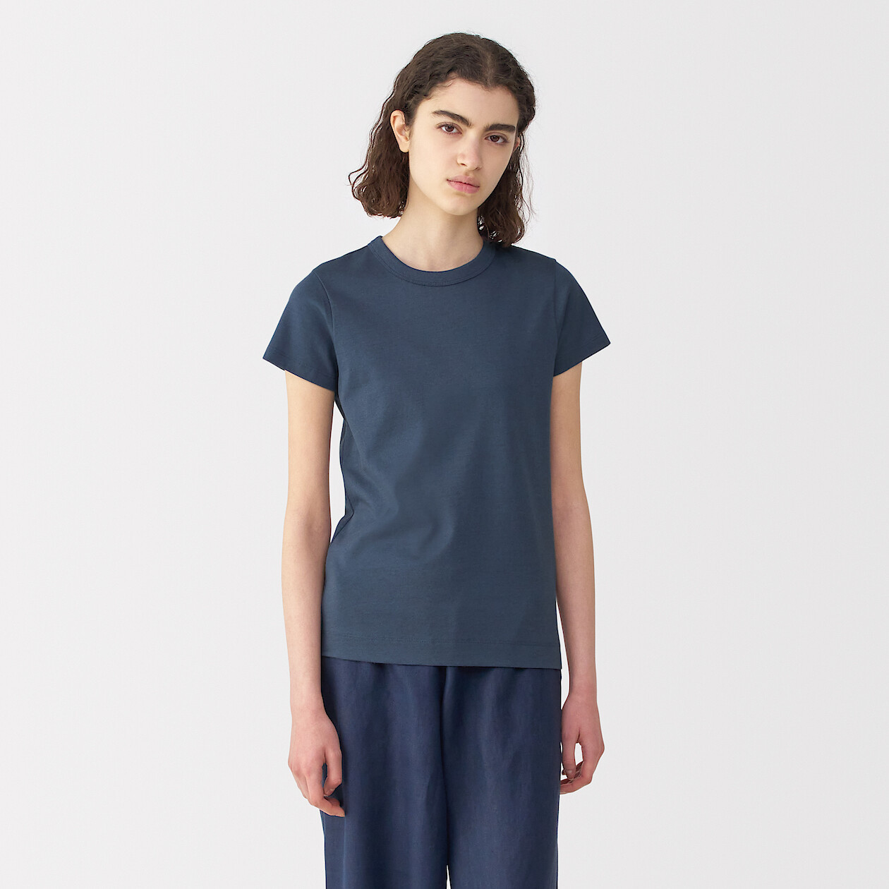 T‐shirt en lin et coton pour MUJI
