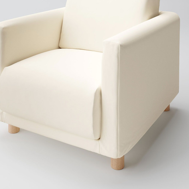 Fauteuil en coussin d'uréthane (Dont Eco‐part. 2,50 €) 12189