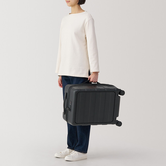 Valise rigide à 4 roues avec poche frontale ‐ 32 L, Petite