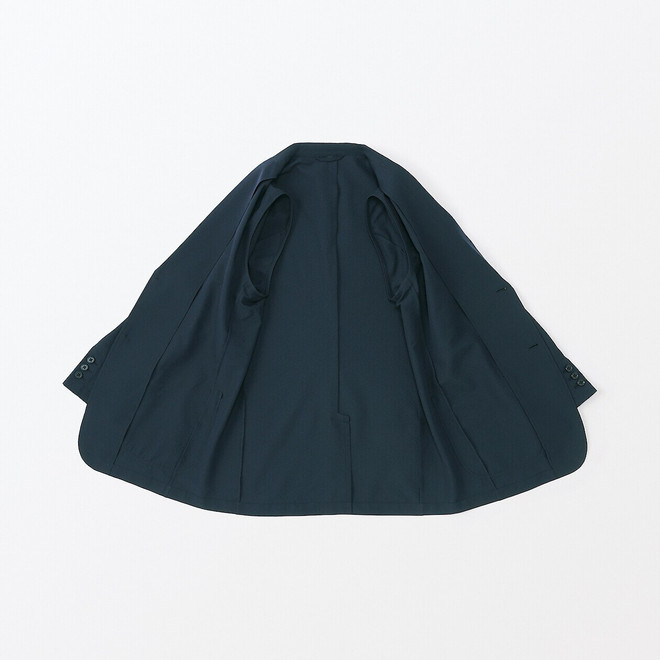 Bleu marine foncé