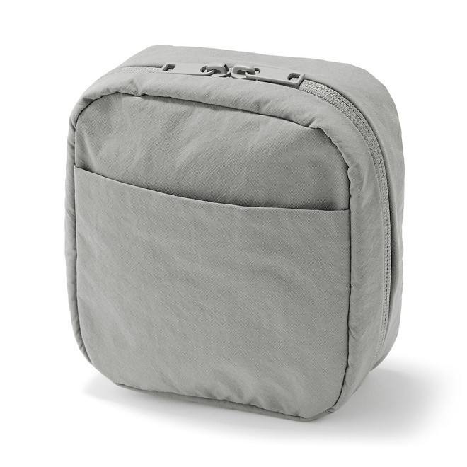 Trousse de maquillage à poser en nylon texturé