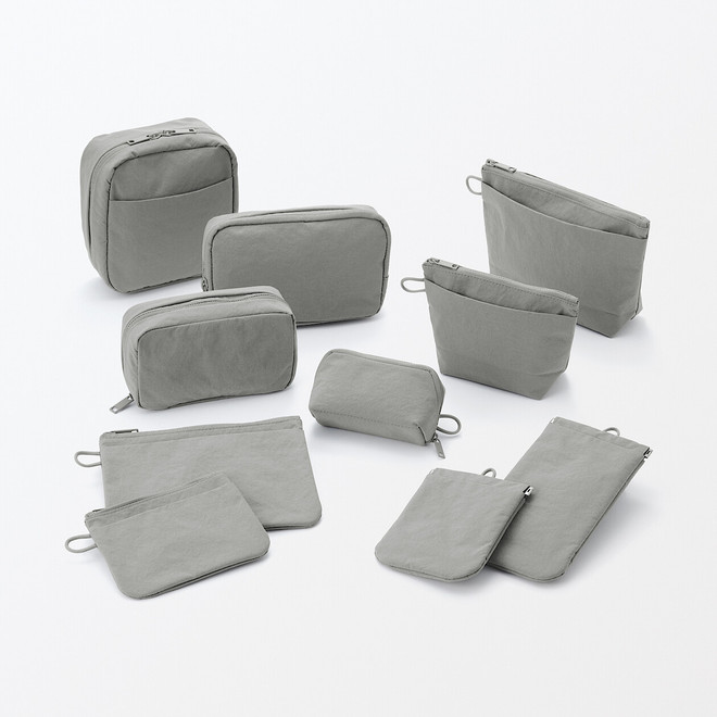 Trousse de maquillage à poser en nylon texturé