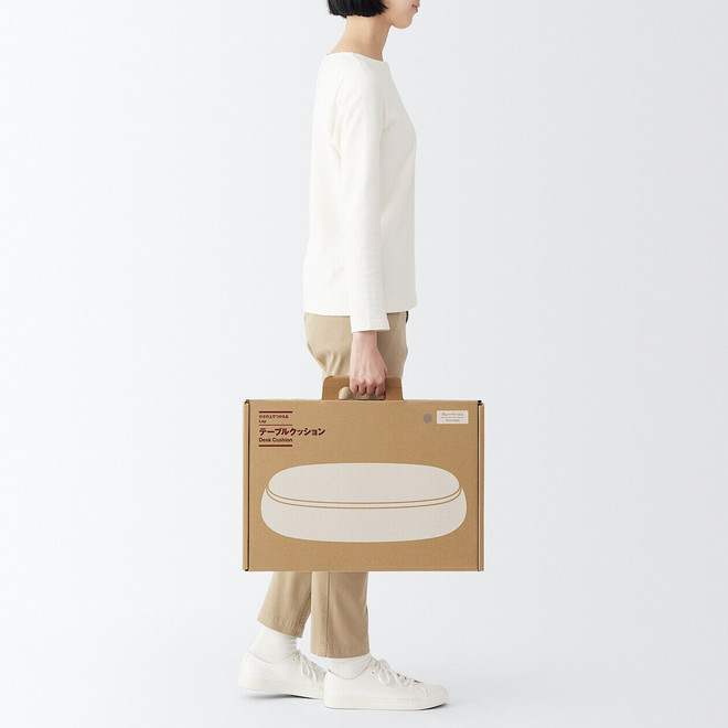Coussin pour ordinateur portable avec plateau