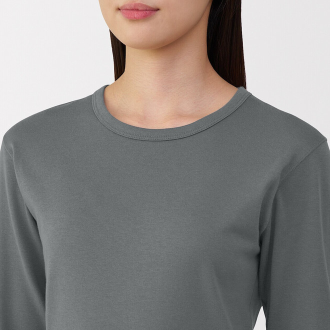 Gris moyen