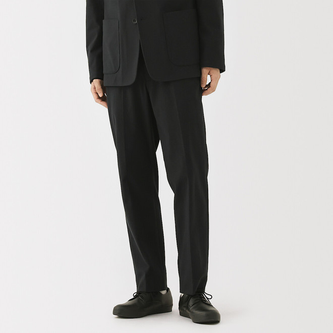 Pantalon plissé ajusté en stretch brossé pour homme