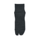 Chaussettes Tabi à la cheville à angle droit pour homme.
