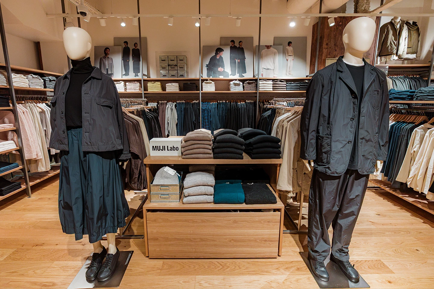 MUJI FAUBOURG SAINT-ANTOINE 09
