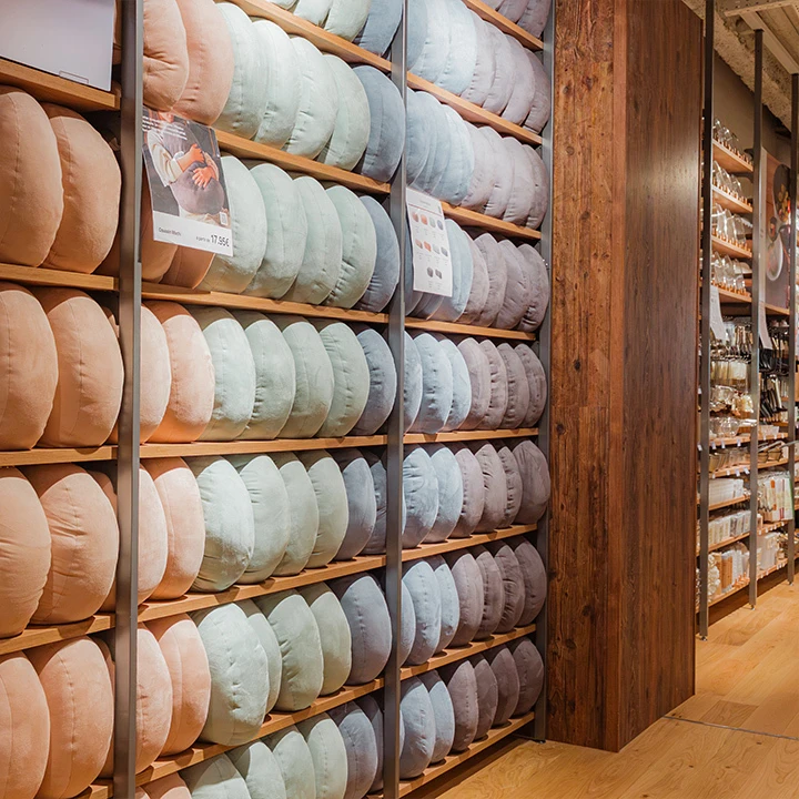 MUJI FAUBOURG SAINT-ANTOINE 01