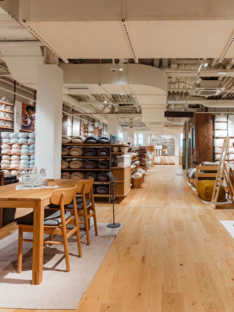 MUJI FAUBOURG SAINT-ANTOINE 03