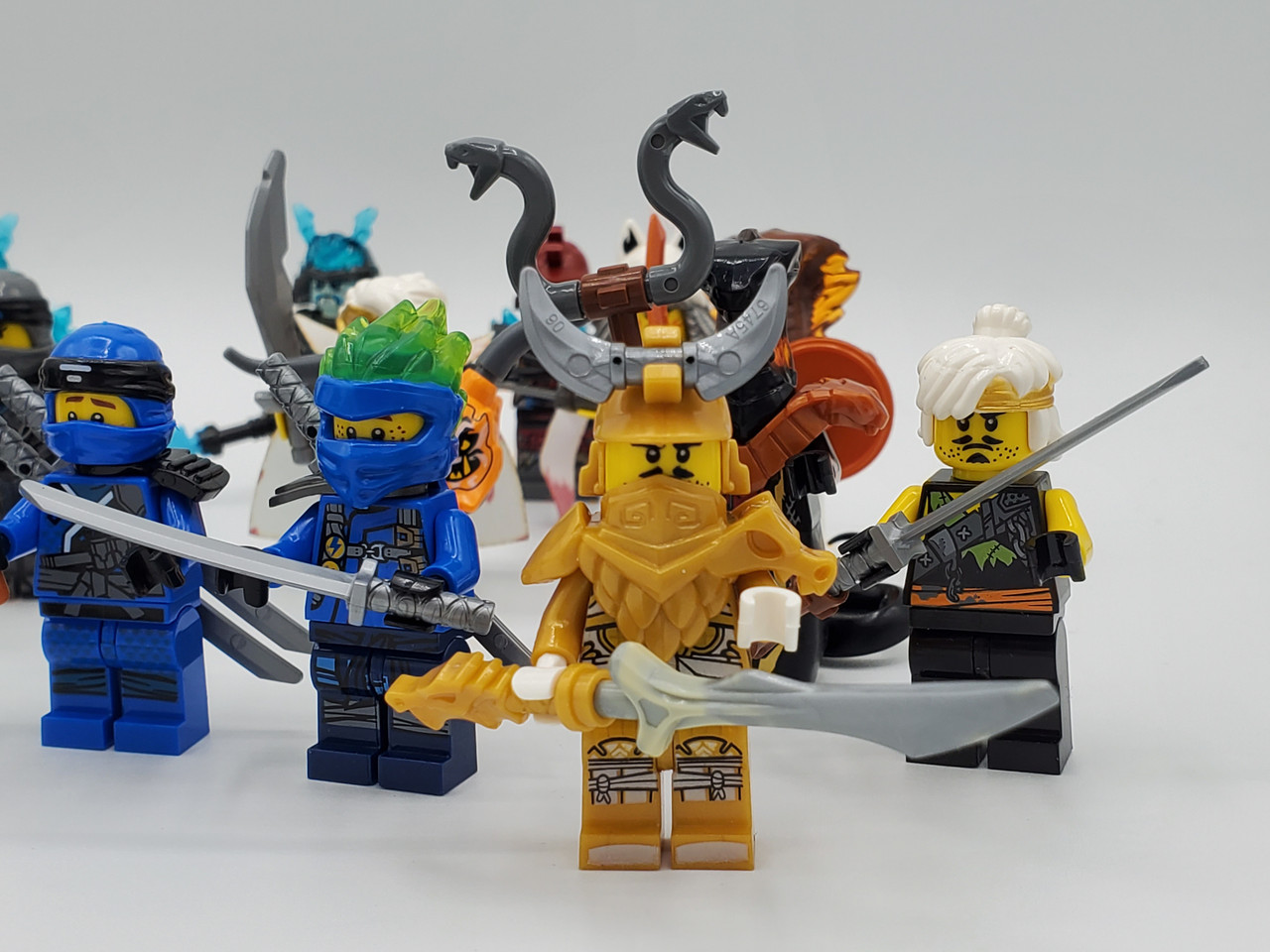 Ninjago Season 11 Blizzard Samurai Custom 24 Minifigures Set J s