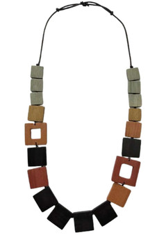SQUARE TIMBER DISC NECKLACE IN MUSTARD TONES