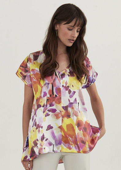 LAYERD GETAWAY PRINT SILK TOP