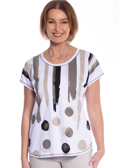 CAFE LATTE CLM478 FOIL AND SPOT TEE
in BLue CAFE LATTE CLM478 FOIL AND SPOT TEE
in BLue