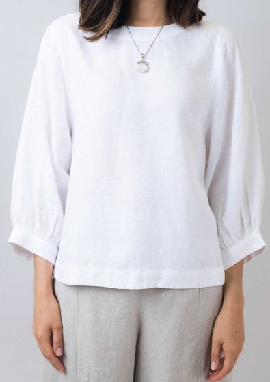 Naturals by OJ Elbow sleeve top in white