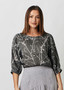 NATURALS BY OLIVE ET JULIE TOP IN TWIGGY PRINT