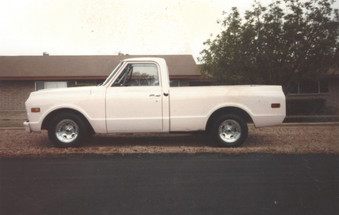 ​#16 - 1971 Titty Pink Chevy Truck