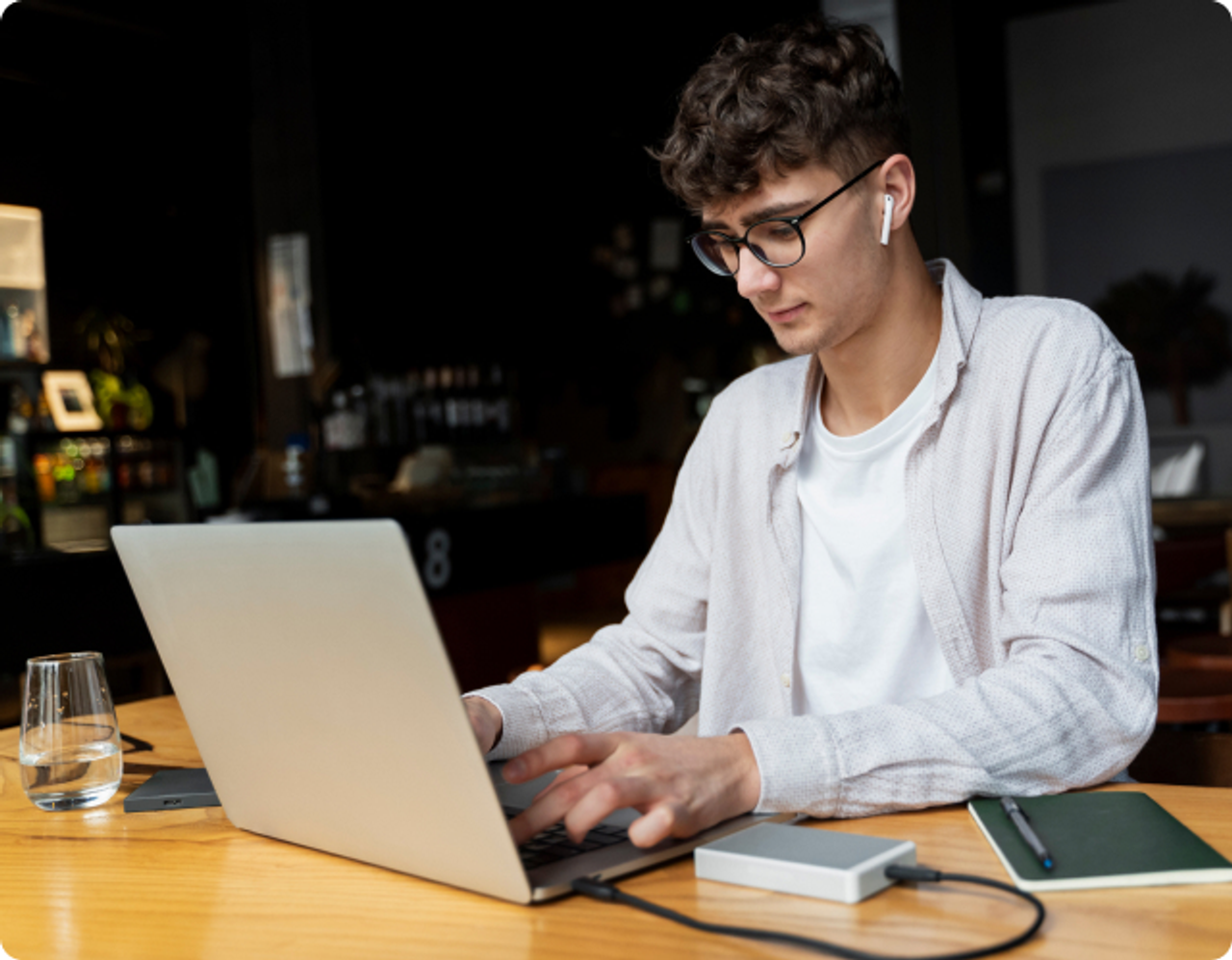 Choosing the Right Tech for Your Remote Work Setup: Laptops, Accessories, and More