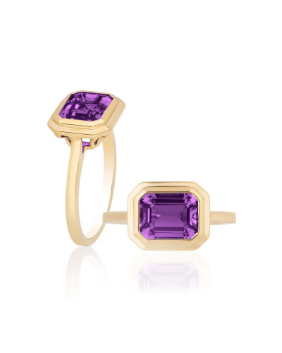 Amethyst Emerald Cut Bezel Set Ring (2.00 cts)