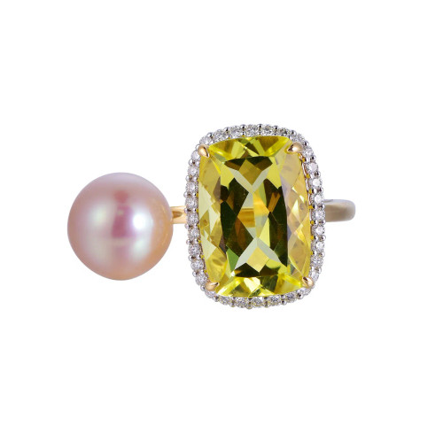 18K Yellow Gold Cushion Cut Lemon Quartz and Pearl with 1/5 ct.tw. Diamond Ring 18K Yellow Gold Cushion Cut Lemon Quartz and Pearl with 1/5 ct.tw. Diamond Ring