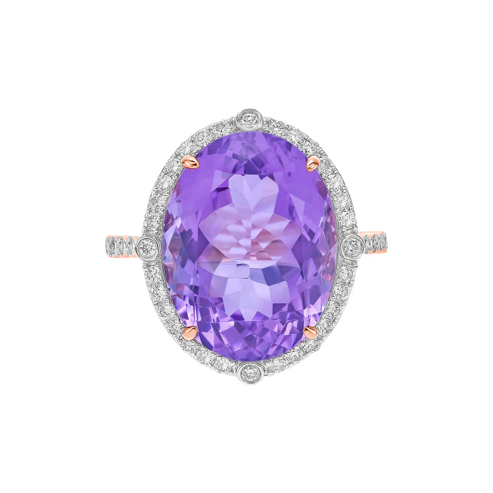 Amethyst Oval Cut Ring with Diamonds(0.44 ct.tw)