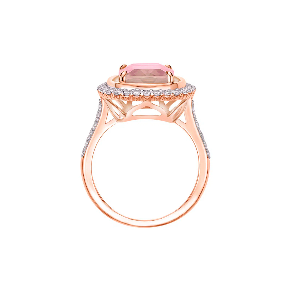 Rose Quartz Cushion Cut Ring with Diamonds(0.56 ct.tw)