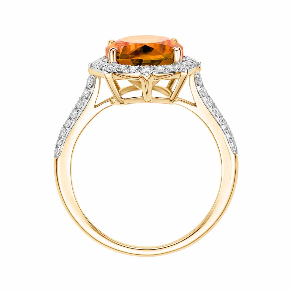 Citrine Oval Cut Ring with Diamonds(0.12 ct.tw)