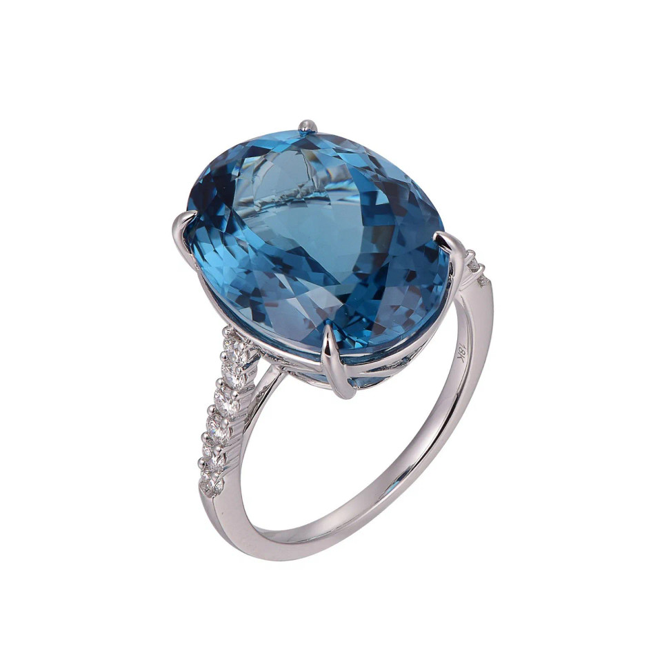 London Blue Topaz Oval Cut Ring with Diamonds(0.30 ct.tw.)