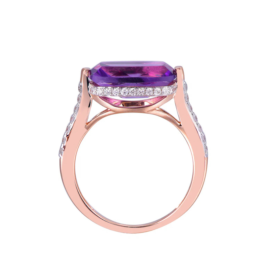 18K Rose Gold Cushion Cut Amethyst with 1/3 ct.tw. Diamond Ring