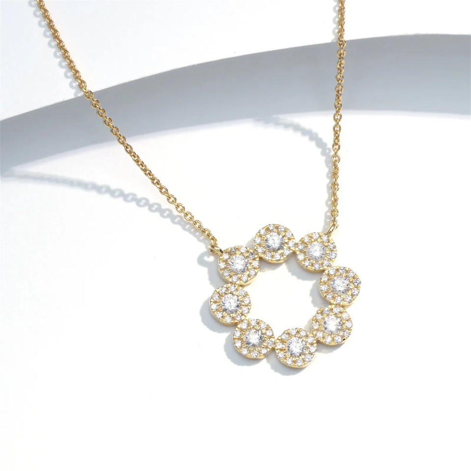 14k Gold Natural Diamond Circle Halo Necklace (0.51 ct.wt)