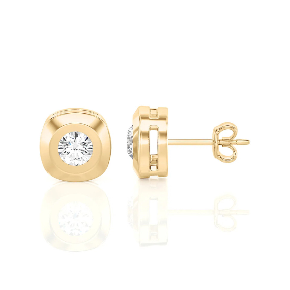 Rounded-Edge Bezel Set Stud Earrings (0.20 ct.tw.)